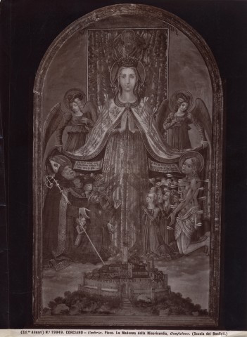 Alinari, Fratelli — Corciano - Umbria. Pieve. La Madonna della Misericordia, Gonfalone. (Scuola del Bonfigli.) — insieme